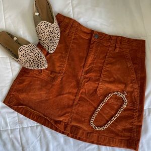 Old navy corduroy size 8 skirt